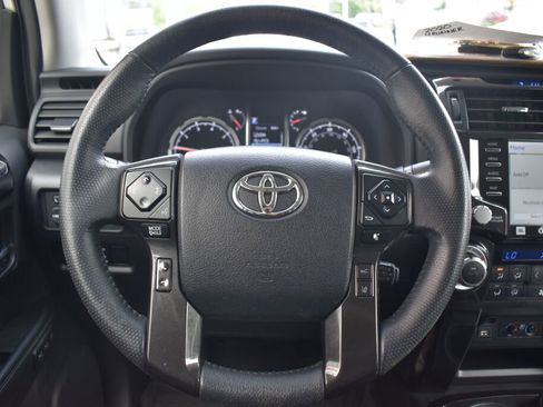 Certified 2020 Toyota 4Runner Nightshade AWD/4WD image 9