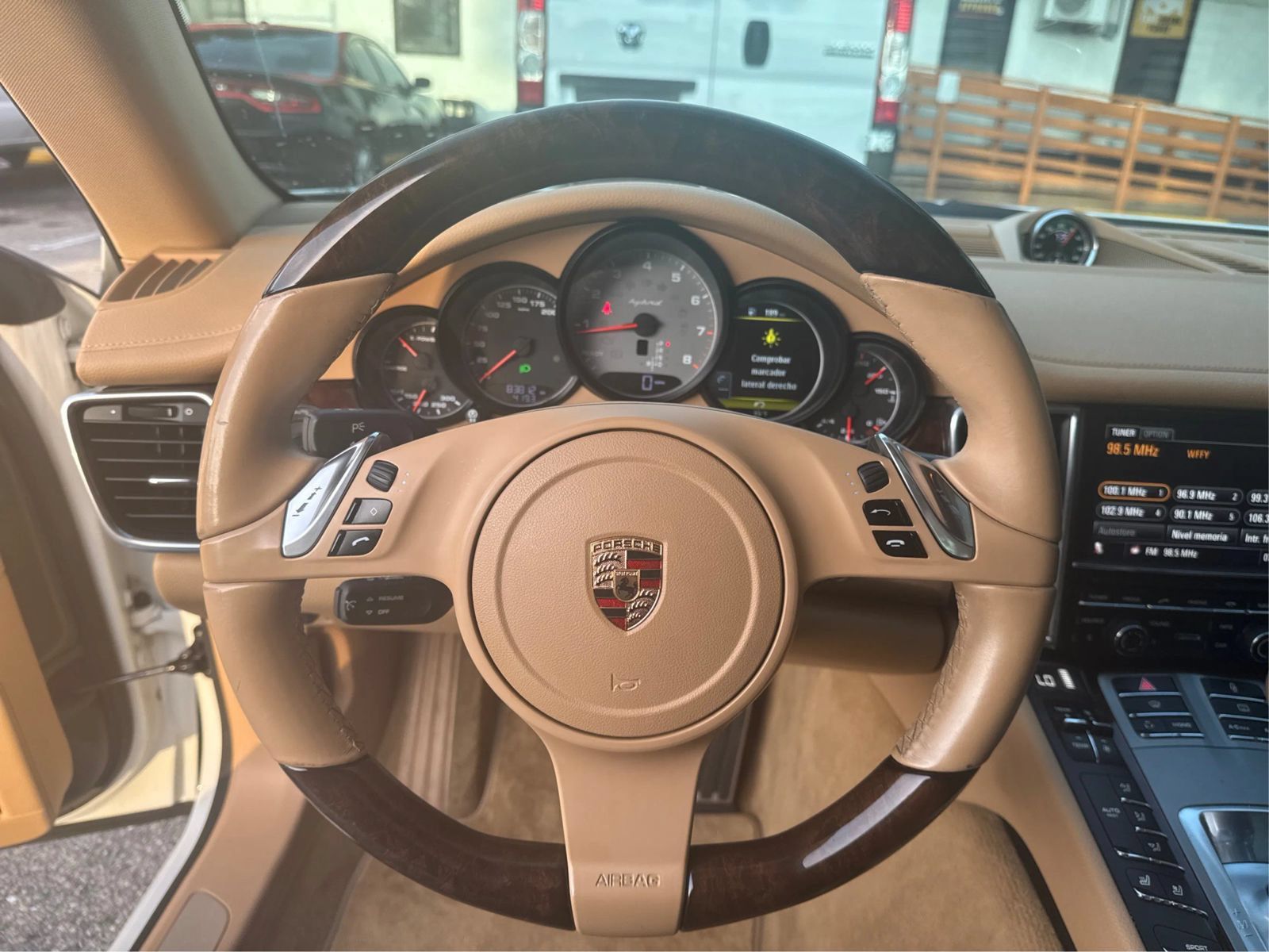 Used 2012 Porsche Panamera S RWD image 19