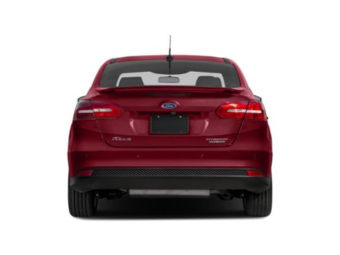 Used 2015 Ford Focus Titanium w/ Titanium Technology Package FWD image 8