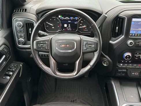 Used 2022 GMC Sierra 2500 AT4 w/ AT4 Premium Plus Package image 11