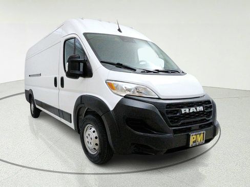 Used 2023 RAM ProMaster 3500 FWD image 1