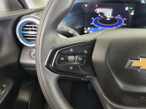 Used 2024 Chevrolet Trax LT image 28