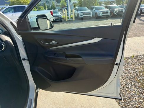 Used 2023 Chevrolet Bolt EUV LT w/ Convenience Package FWD image 74