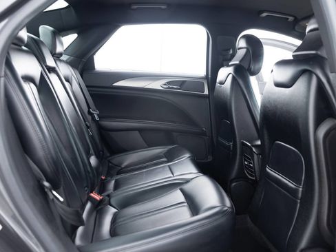 Used 2017 Lincoln MKZ Premiere image 29