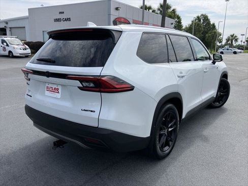 Certified 2025 Toyota Grand Highlander AWD Hybrid image 5