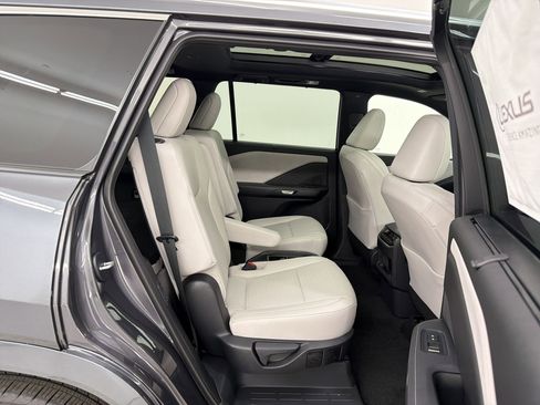 New 2026 Lexus TX 350 AWD image 26