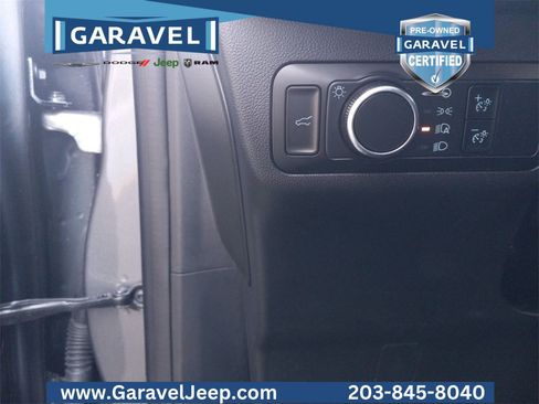 Used 2024 Ford Escape Active image 22