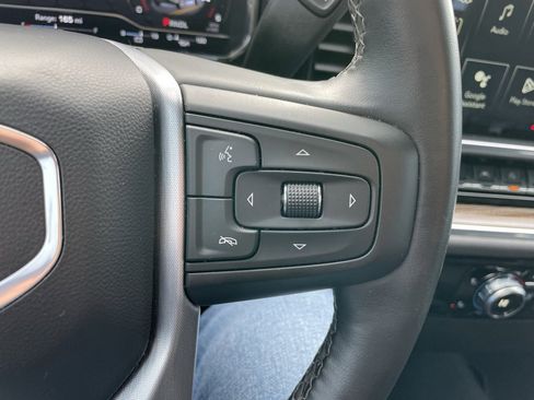 Used 2024 GMC Sierra 1500 Elevation image 23