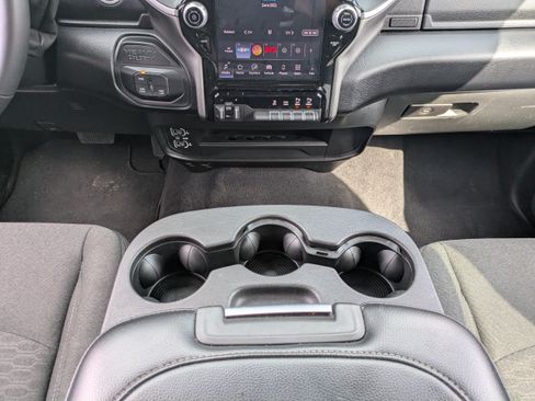Used 2026 RAM 2500 Big Horn AWD/4WD image 17