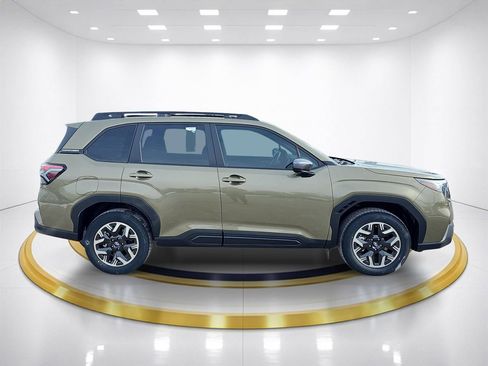 New 2026 Subaru Forester Premium AWD/4WD image 5