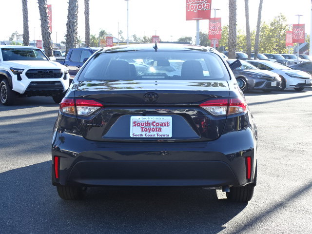 New 2027 Toyota Corolla LE w/ LE Premium Package FWD image 6