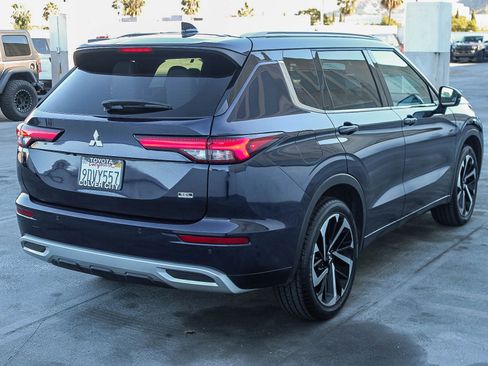 Used 2022 Mitsubishi Outlander SEL image 9