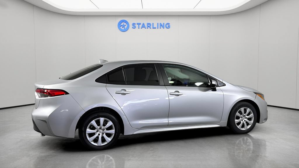 Used 2024 Toyota Corolla LE FWD image 10