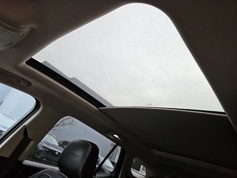 Used 2018 GMC Terrain Denali w/ Advanced Safety Package image 14