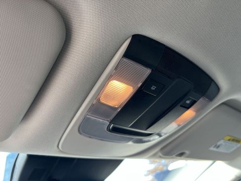 Used 2024 Kia Sportage LX image 30