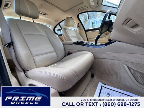 Used 2015 BMW 528i Sedan RWD image 16