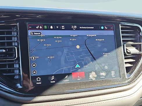 Used 2025 Dodge Durango GT image 18