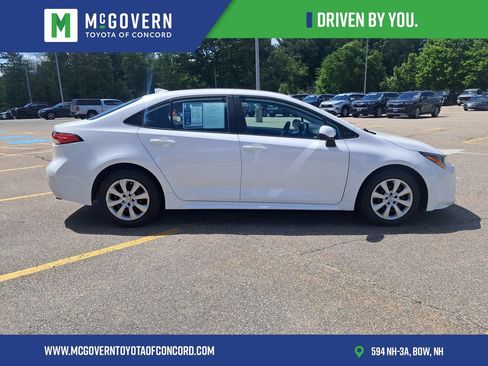 Used 2023 Toyota Corolla LE FWD image 8