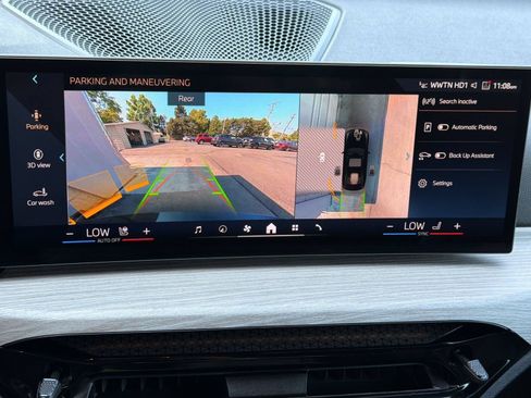 Used 2025 BMW 330i Sedan RWD image 19