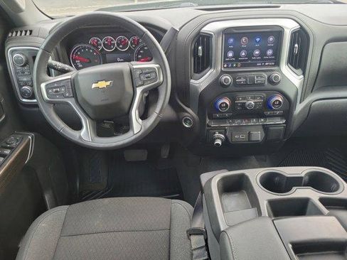 Used 2022 Chevrolet Silverado 1500 LT image 17