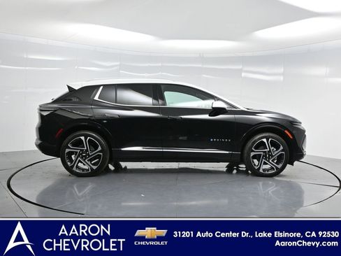 New 2025 Chevrolet Equinox EV LT image 23