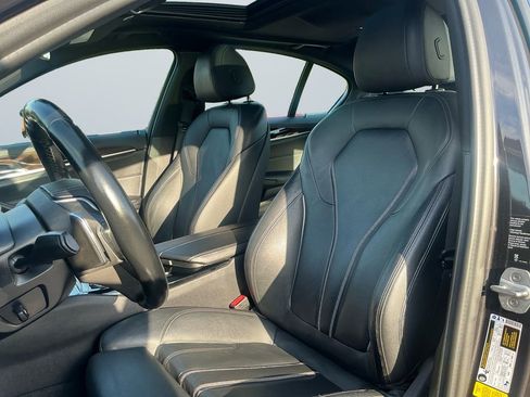 Used 2018 BMW 540i xDrive image 10