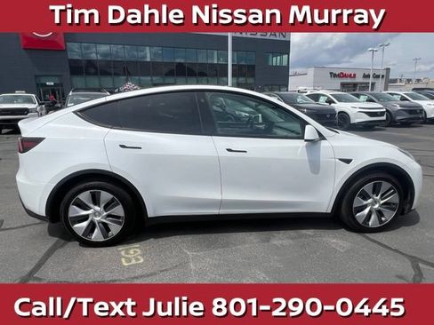 Used 2023 Tesla Model Y Long Range AWD/4WD image 13