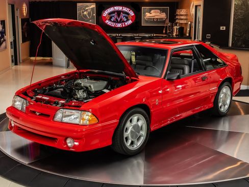 Used 1993 Ford Mustang Cobra RWD image 6