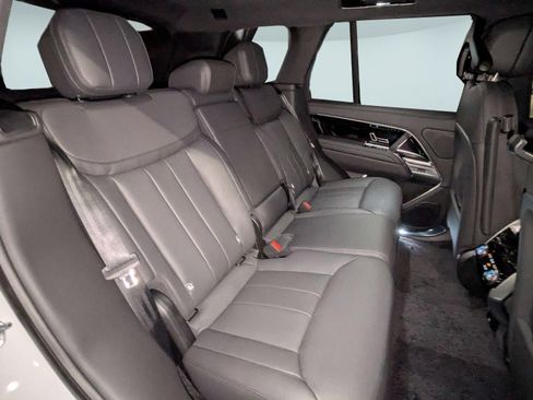 New 2026 Land Rover Range Rover SE AWD/4WD image 29