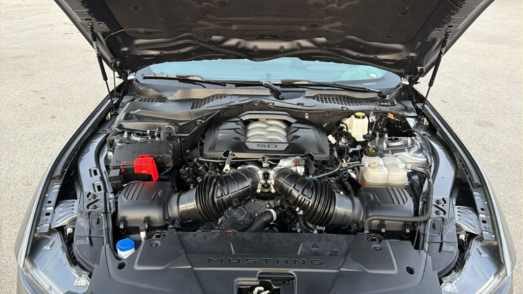 Used 2024 Ford Mustang GT RWD image 32