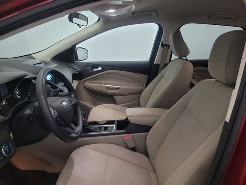 Used 2018 Ford Escape SE w/ SE Sync 3 Package FWD image 17