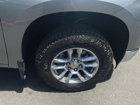 Used 2025 Chevrolet Silverado 1500 LT w/ Z71 Off-Road Package image 15