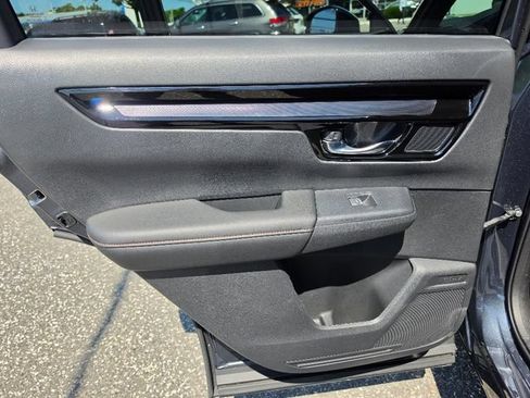 Used 2025 Honda CR-V Sport Touring image 23