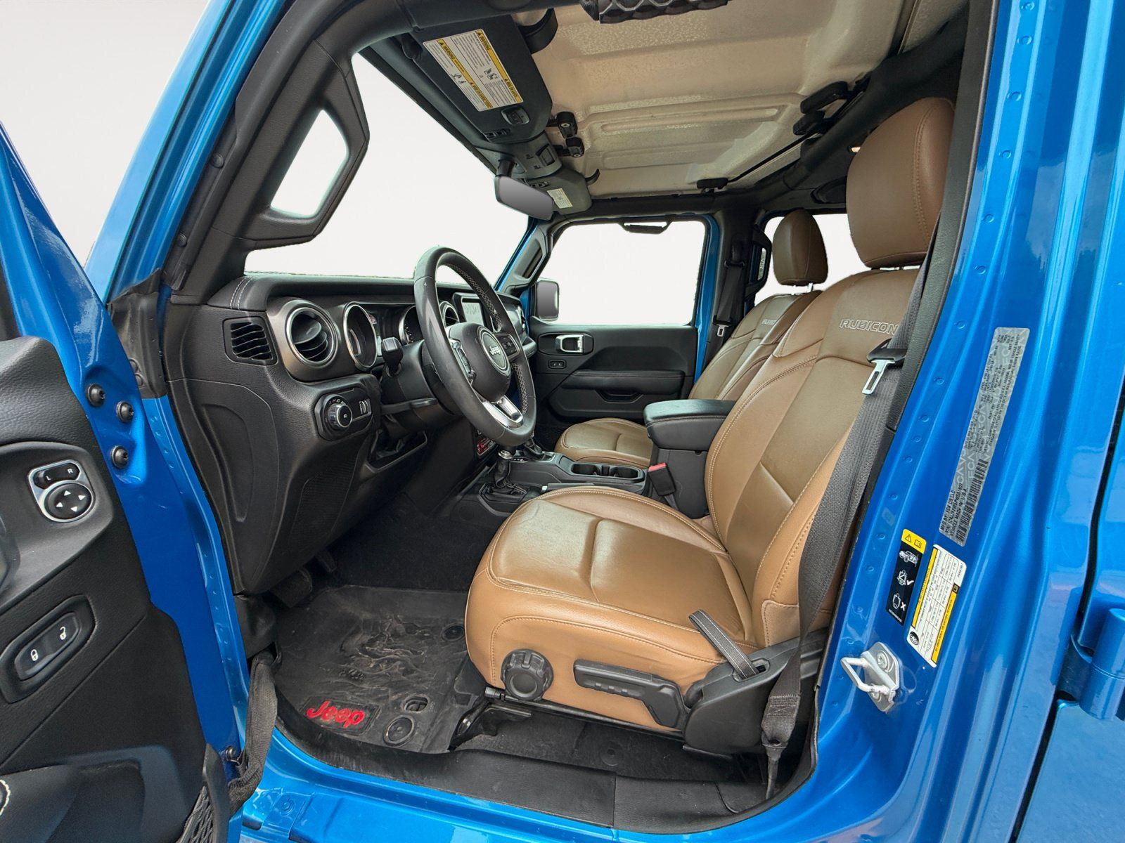 Used 2023 Jeep Wrangler Unlimited Rubicon AWD/4WD image 9