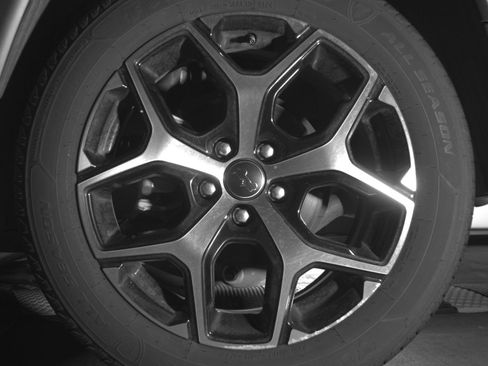 Used 2025 Jeep Compass Limited image 14