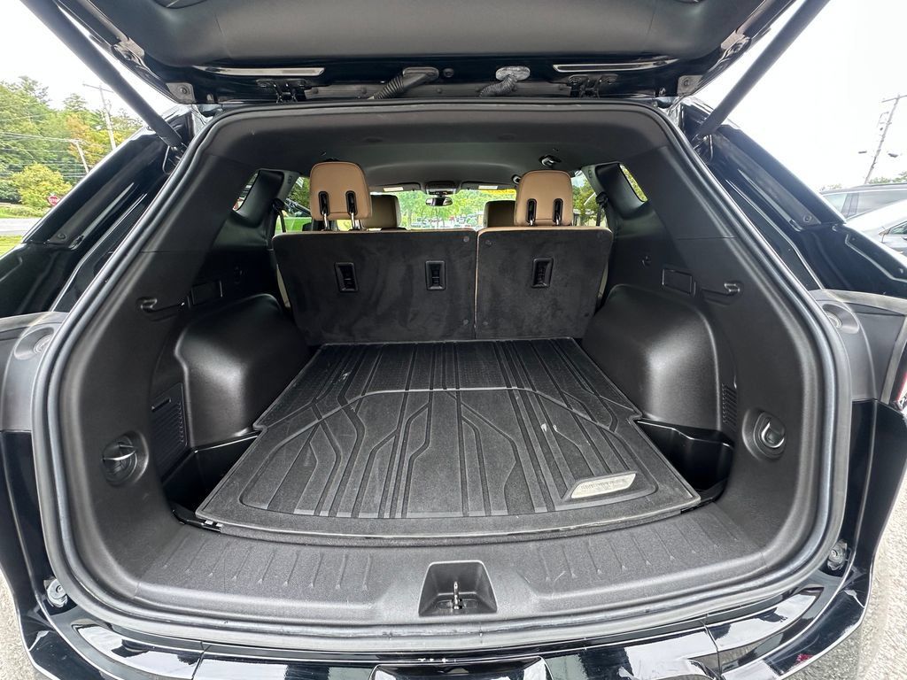 Used 2020 Chevrolet Blazer Premier AWD/4WD image 19