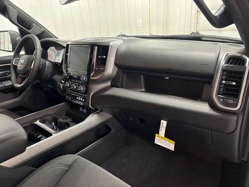 Used 2026 RAM 1500 Big Horn w/ Night Edition AWD/4WD image 40