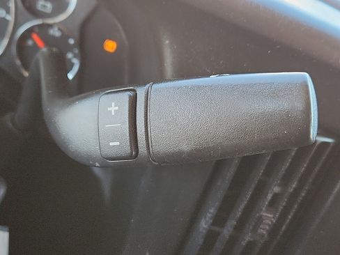 Used 2012 Chevrolet Express 2500 Work Van w/ Cold Climate Package image 16