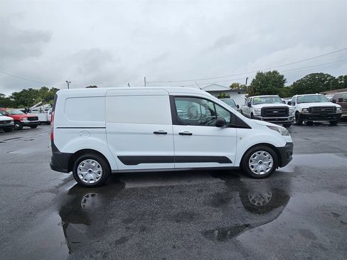 Used 2018 Ford Transit Connect XL image 4