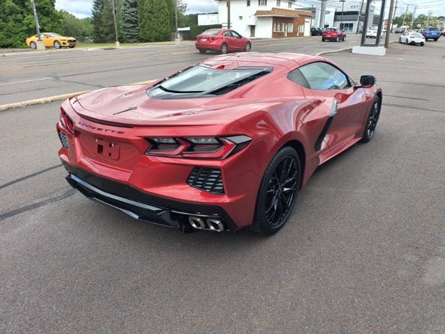 Used 2024 Chevrolet Corvette Stingray Preferred Cpe w/ Battery Protection Package RWD image 3