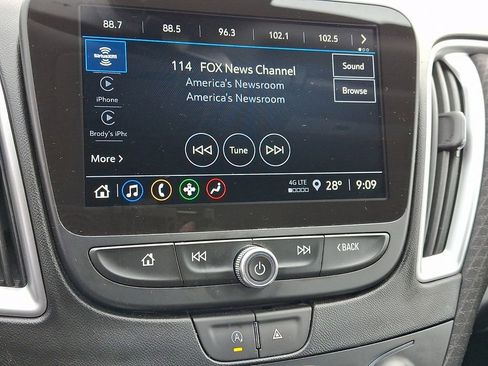 Used 2024 Chevrolet Malibu LT image 20