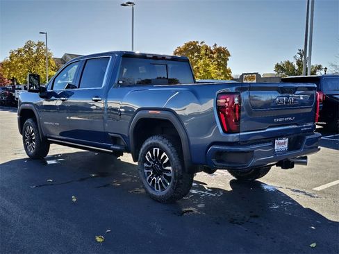 New 2026 GMC Sierra 2500 Denali Ultimate image 6