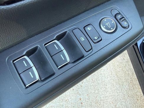 Used 2023 Honda CR-V Sport Touring image 15