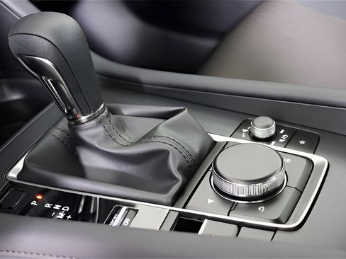 Used 2024 MAZDA MAZDA3 s image 39