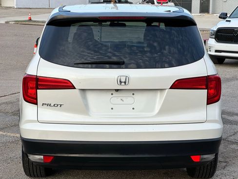 Used 2016 Honda Pilot LX image 5
