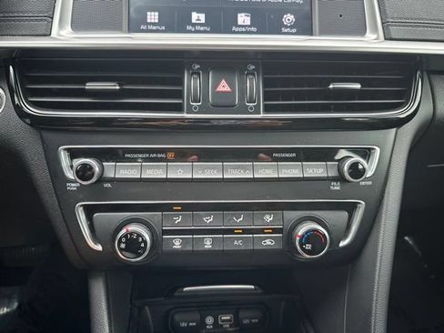 Used 2020 Kia Optima SE FWD image 16