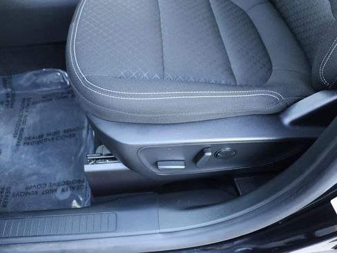 Used 2024 Ford Escape Active AWD/4WD image 19