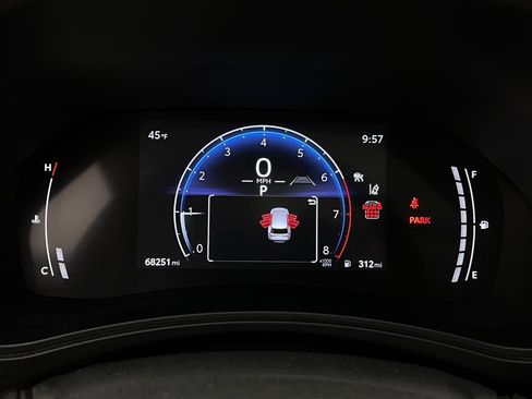 Used 2024 Toyota Grand Highlander AWD image 12