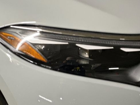 New 2025 Mercedes-Benz Maybach EQS 680 4MATIC image 10