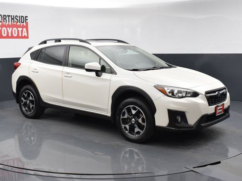 Used 2018 Subaru Crosstrek 2.0i Premium w/ Moonroof Package AWD/4WD image 6